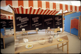 Grun 80 in Basel: Information stand.