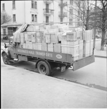 Collecting of care parcels for Russia, 1948.