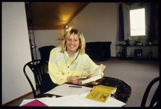 Zoe Haas, ski racer 1990.