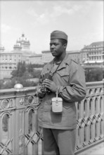 After WW 2: Black US american soldier in Berne, 1945.