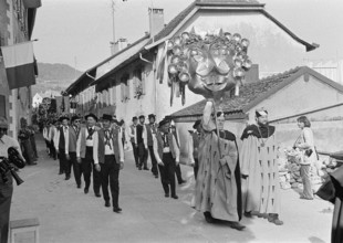 Winegrower's festival in Mont-sur-Rolle, 1971.