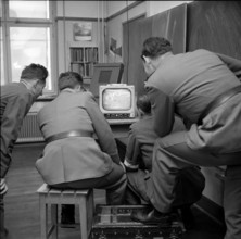Headquarters monitoring manoeuvre on TV, Waldstatt 1956.