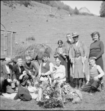 Farmer family at the Kaesteilet in the Justistal valley, Berne, 1941.