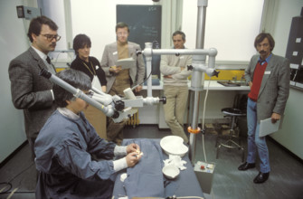Konrad Akret, principal, as spectator of operation 1985