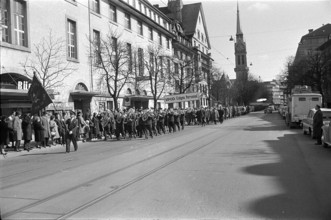 Salaried public employees demanding reduction in working hours; 1966.