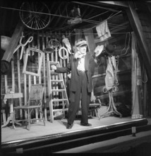 Arnold Kubler on the Gasthof Hirschen stage, 1956.