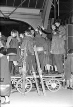 Grenoble 1968: Reception of the athlets in Zurich.