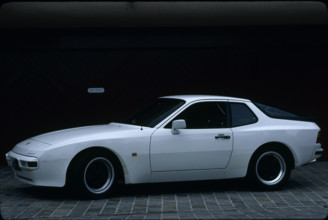 Porsche 927.
