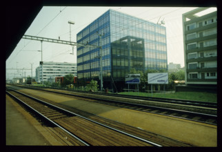 Zug City: Dallas House 1983.