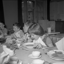 Cookery course for children in Zurich, 1955.