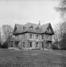 Geneva: Villa Les Fougeres; 1960.