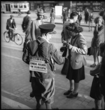 May 8th. 1945: Armistice's day: News vendor.