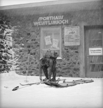 Demonstration of a ski patrol, 1956.