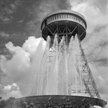 Photo tower at photo world fair, 1952.