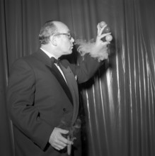 Magical show with Kalana und Gloria, 1951.
