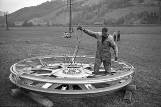 Constructing the Brisen chair lift, 1964.