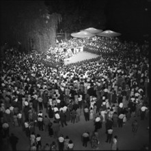 Celebrating the national holiday at the SAFFA fair 1958.