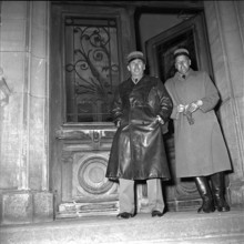 Colonel Rickenbacher with his defender Frei, Berne 1952.