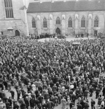 Voting in Zurich, Landsgemeinde, 1940.