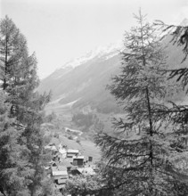 Village in the Loetschental, 1941.