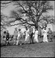 Soldiers' wedding; three wedding couples; flower girls; 1941.