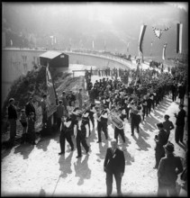 Lake Gruyere, opening of the Rossens dam 1948.