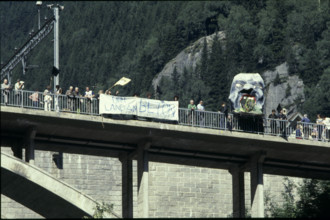 Population's protest, concrete building, 1980.