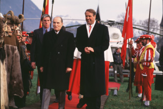 Francois Mitterrand and Adolf Ogi arriving in Interlaken.