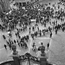 Demonstrator; Easter march 1966.
