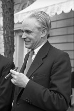 Carl Doka, journalist, 1946.