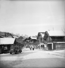 Gstaad; 1944.