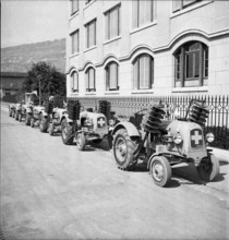 Swiss donation: craftsmen for Luxembourg, 1945.