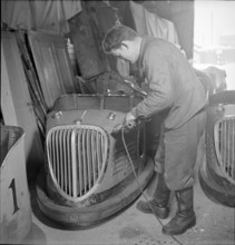 Yenish man working, 1942.