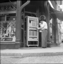 Cigarette Machine, 1958.