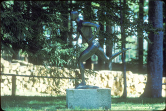 Bronze sculpture by Marcel Perincoli, 1984.