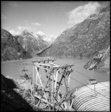 Wooden cableway pylon at the Lake Grimsel dam 1950.