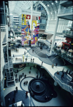 Shopping center Eaton, Toronto 1982.