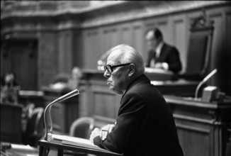 Pierre Graber speeking at the National Council, 1972.