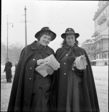 Women during World War 2; postwoman; 1940