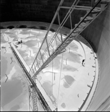Collombey, refinery, crude oil tank; 1963