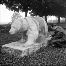 Bernese bear besmeared with color, 1965