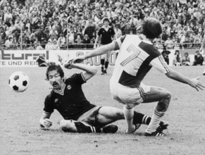 Cup Final 1978: GC Zurich - Servette Geneva; Marchi, Meyer