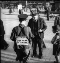 May 8th. 1945: Armistice's day: News vendor