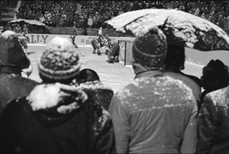Spenglercup Davos 1974: Spectators at Switzerland - Finland
