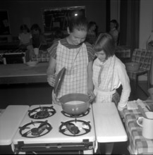 Cookery course for children in Zurich, 1955