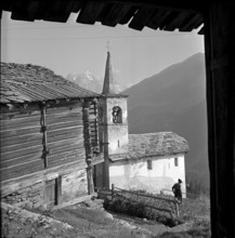 Mountain village St. Martin in the Valais, 1942