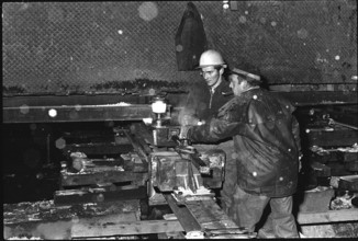 Preparation for shifting of a house 1969