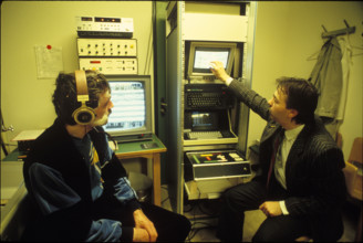 Prof. Guerino Mazzola, music test with patient, 1987