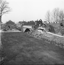 Demolition of the Rotachen bridge; 1953