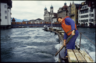 Heinz Odermatt opening a weir on the Reuss, Lucerne 1993